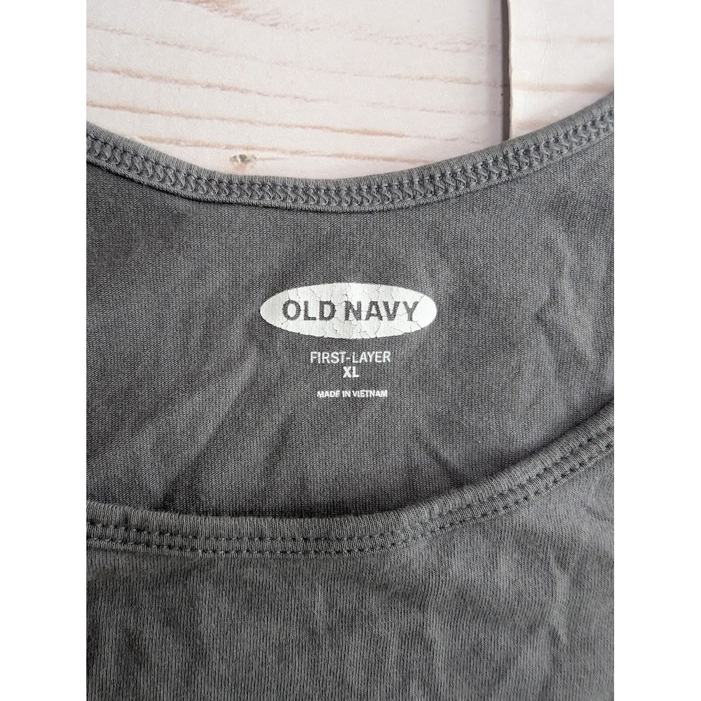 Old Navy Size XL Gray Womens Sleeveless First Layer Tank Top - Picture 2 of 8